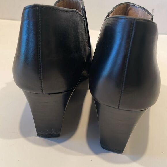 Adrienne Vittadini Black Wedge shoes Size 6.5 - Picture 5 of 12
